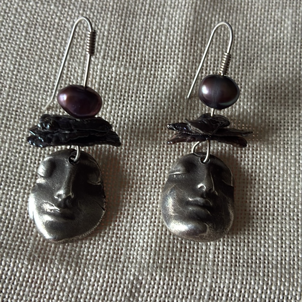 Silver Face Earrings with Purple pearls